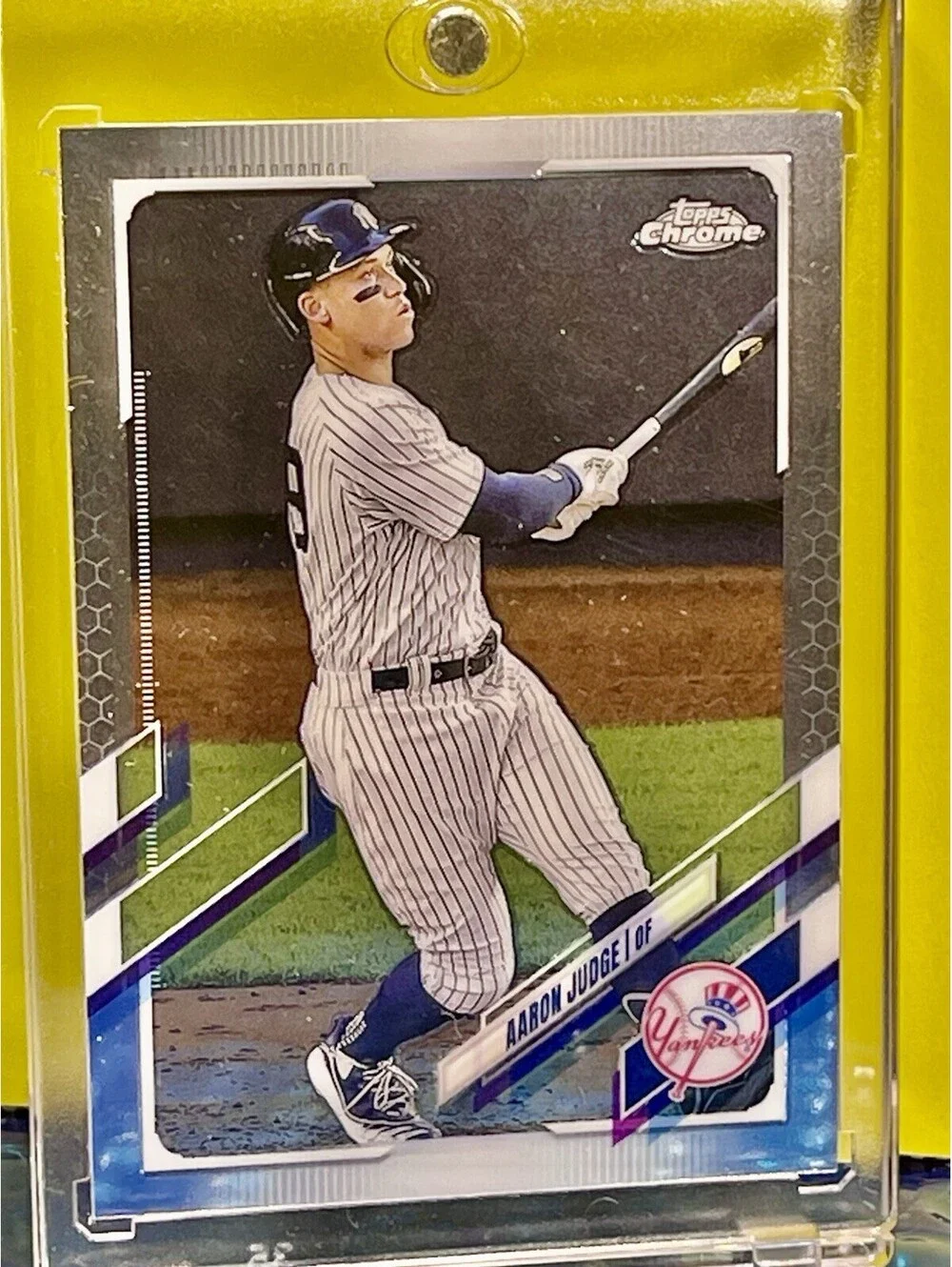 Aaron Judge RARE INVESTMENT CARD TOPPS CHROME YANKEES MVP Free Case